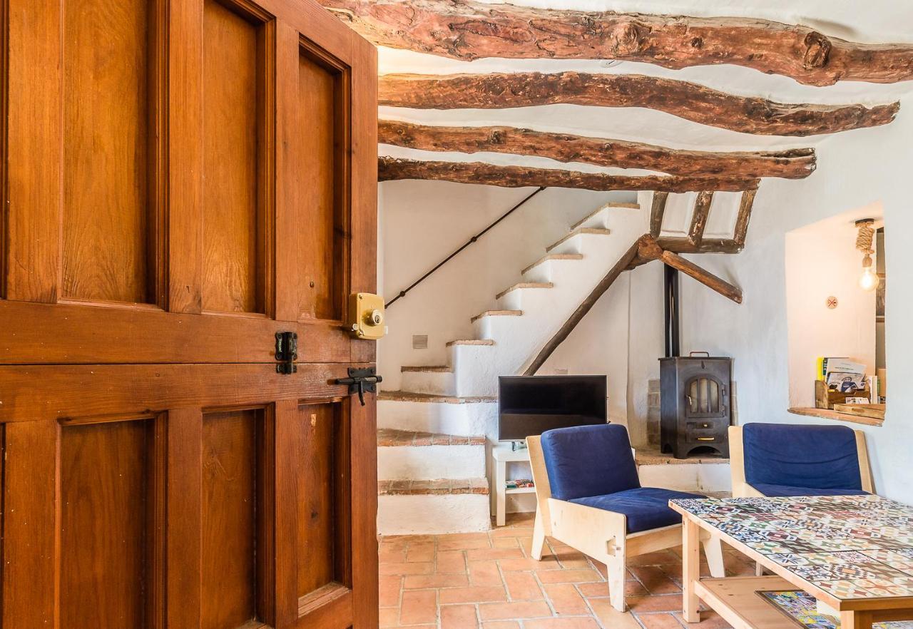 Casa Mundo - 16Th Century Traditional White Village House With Pool Pinos del Valle Exteriör bild
