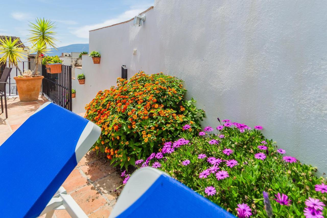 Casa Mundo - 16Th Century Traditional White Village House With Pool Pinos del Valle Exteriör bild